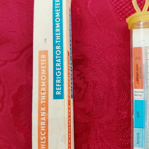 Vintage refrigerator thermometer from the 1960s, like new, in original packaging
