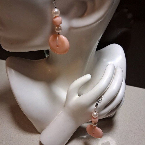 Vintage 90s handmade earrings with pink beads and pearls, like new