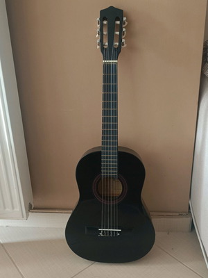 Diego 3/4 guitar used with case