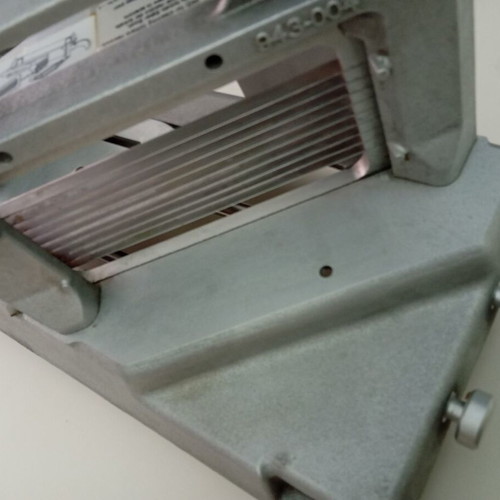 Model 943 Tomato Slicer like new professional tomato cutter