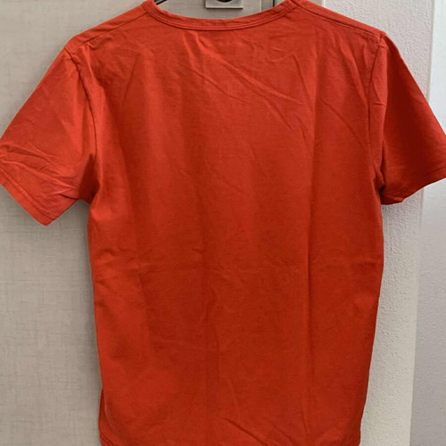 Nike Sportswear red shirt size M like new