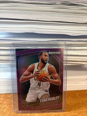 2024-25 Prizm Black Evan Mobley Purple Prizm Cavaliers card new