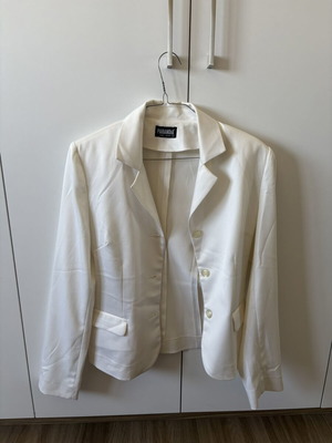 White blazer Paranoia like new, size S