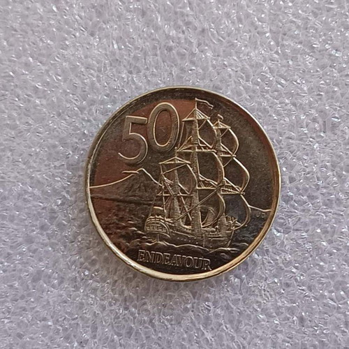 Κέρμα 50 Cents Νέα Ζηλανδία 2006 μεταχειρισμένο, Endeavour Queen Elizabeth II