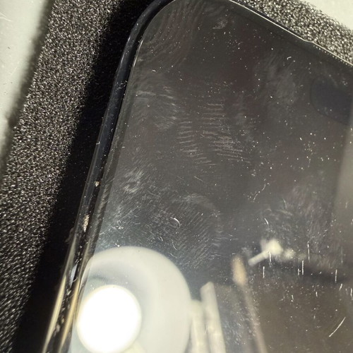 iPhone 17 Pro Max original screen like new