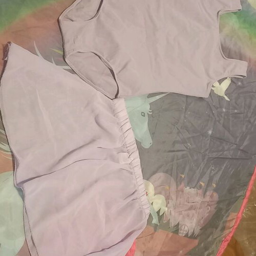 Ballet items like new for 8-9 years with leotard, skirt, leg warmers and shoes