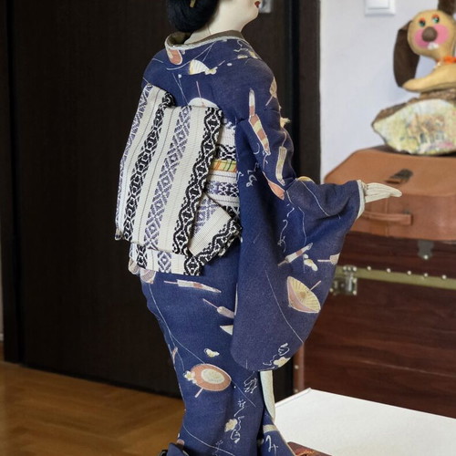 Geisha doll from Japan collectible 1970s used