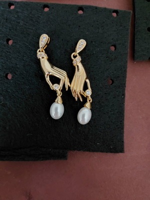 Gold-tone hand earrings with pearls and rhinestones