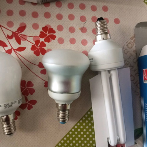 Led Lumen light bulbs pack of 4 new
