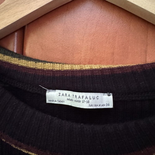 Zara cropped top used, size M fits S, black and yellow