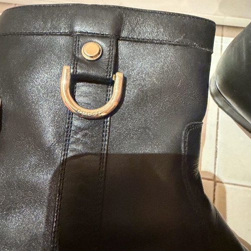 Gucci black men's boots like new, size 42