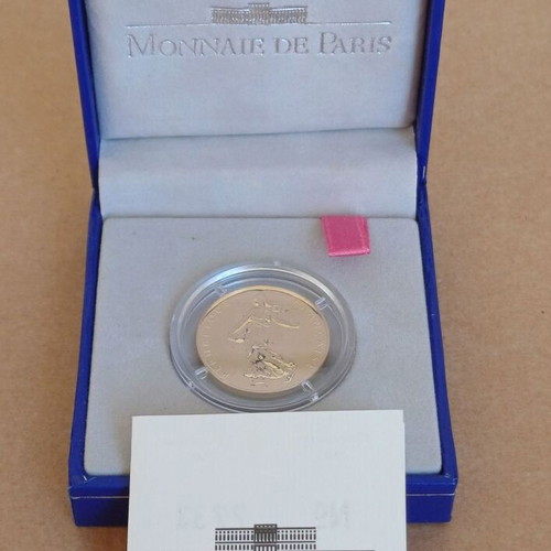 French gold coin 1 franc 2001 in case, new, 8g 75% gold