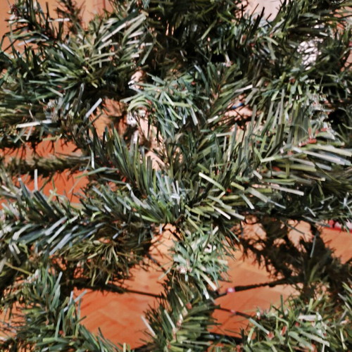 Christmas tree like new, height 1.10 m and diameter 70 cm