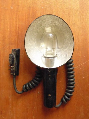 Φλας παλαιάς εποχής ηλεκτρικό με ειδικό βύσμα