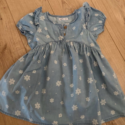 Set of 2 dresses 98cm like new