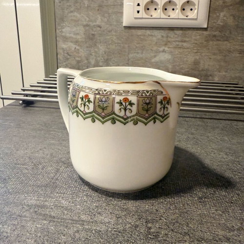 Pitcher used, German porcelain from last century