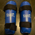 Kickboxing shin guards