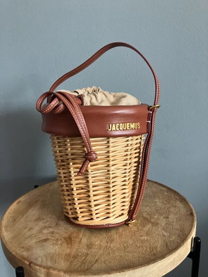 Jacquemus Le Panier Seau Bucket Bag like new, brown shoulder