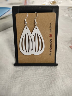 Drop earrings with straight lines 3D printing made to order