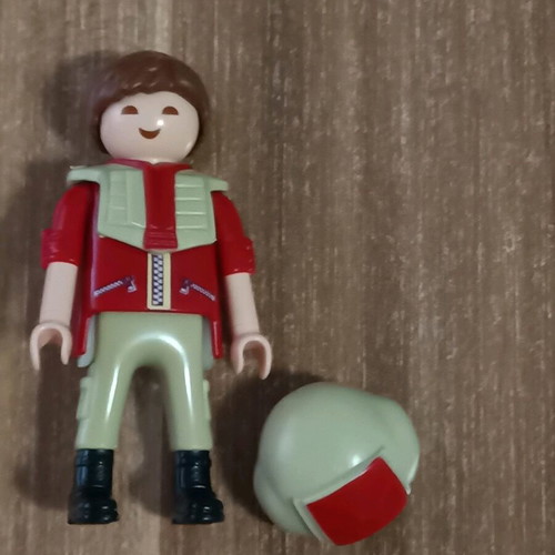 Playmobil pilot like new with helmet gift