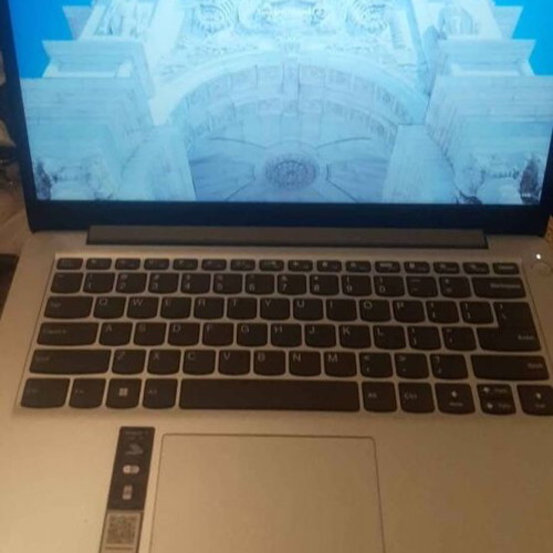 Lenovo IdeaPad 1i 14-inch laptop Generation 7, like new