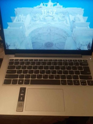 Lenovo IdeaPad 1i 14-inch laptop Generation 7, like new