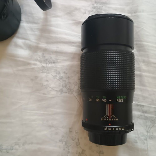 Vivitar 85-205mm f/3.8 Telephoto Lens with Minolta MD Mount like new
