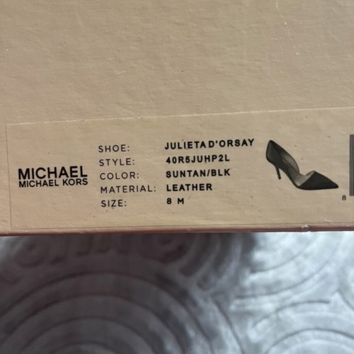 Michael Kors 8M pumps black and brown, lightly worn