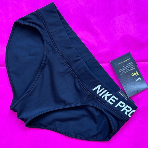 Nike Pro women sporty shorts new, size S