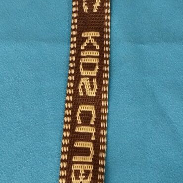 Ozaytac kids belt with embossed crown buckle 75cm like new