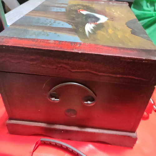 Handmade drinks chest like new with painted pheasant design