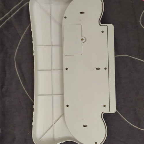 Children's plastic piano toy not working
