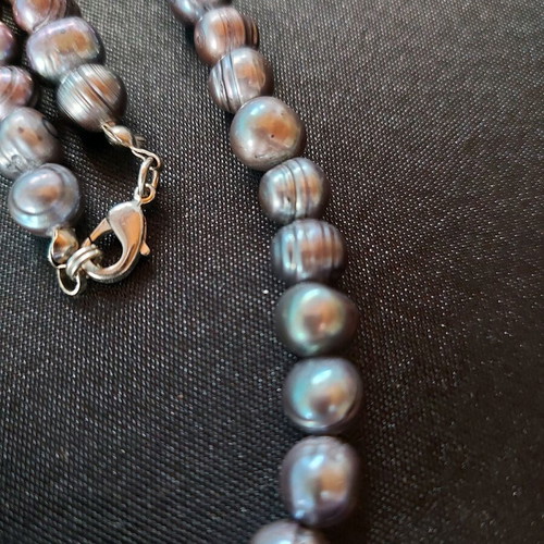 Black Genuine Pearl Necklace new 46cm, 8×9mm pearls