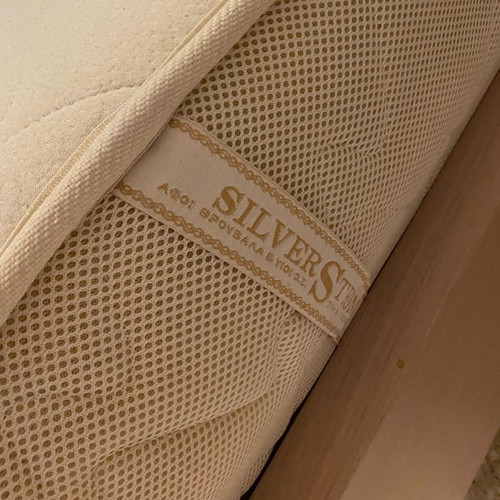 Double mattress used 1.60 x 1.90 with cleaned stains