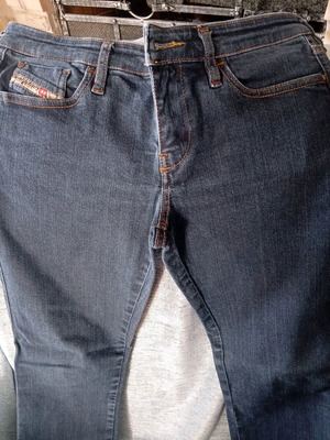 Diesel straight-leg jeans like new, size M 38 10, blue