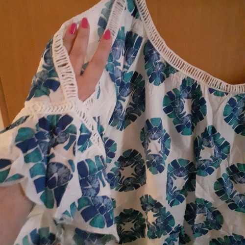 Caftan like new, summer short tunic, white and blue