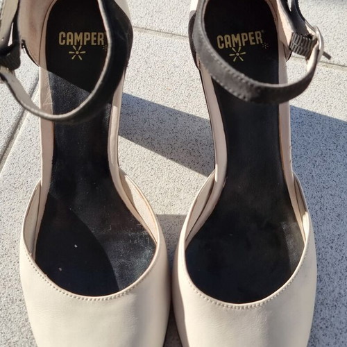 Camper pumps like new, two-tone, size 39, leather