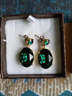 Earrings new for pierced ears emerald color