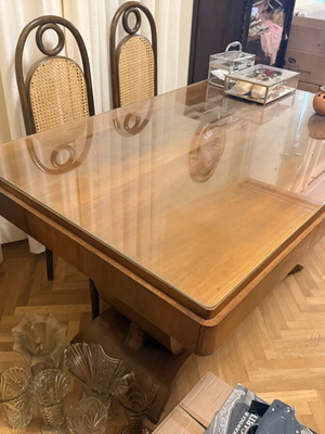 Antique Art Deco dining table used, wood, 4-6 seats