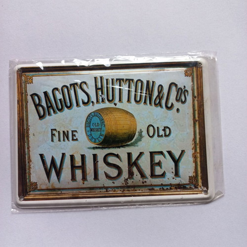 Card postal metal Irish Whiskey new