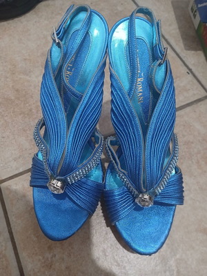 ArtistiRomani blue high-heeled women's sandals size 38