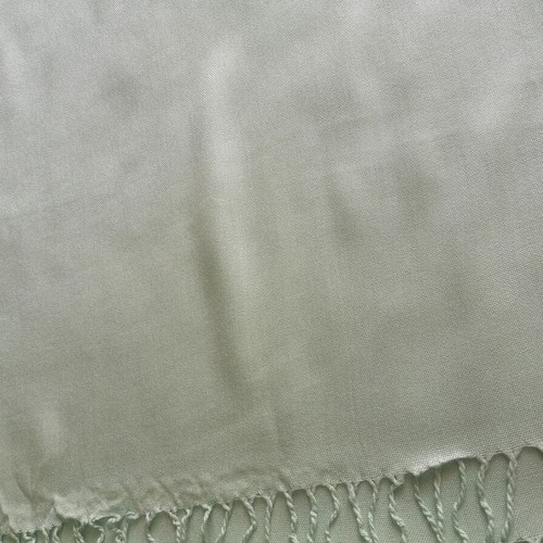Scarf light green like new