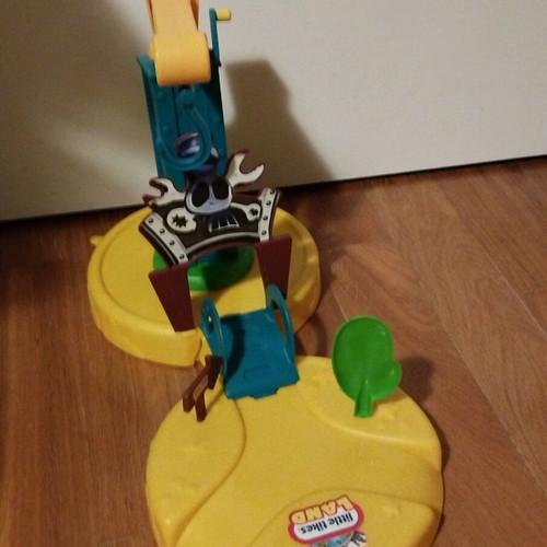 Little Tikes Land lifting crane like new