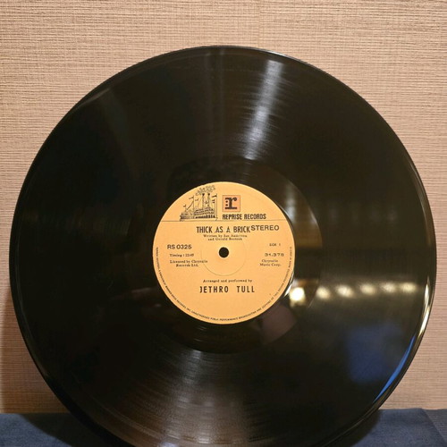 Jethro Tull Thick As A Brick vinyl record used, 1972 Greek edition