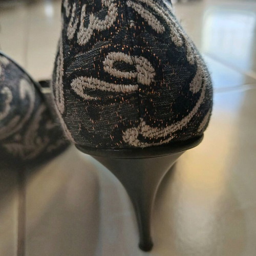 Rollini pumps like new, black and beige fabric, size 41