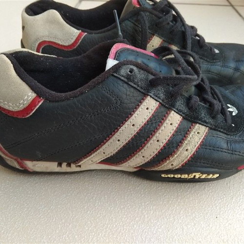Παπούτσια Adidas GOOD YEAR μεταχειρισμένα, μαύρα, Νο 37