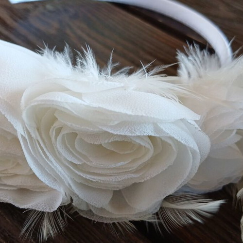 Handmade wedding set with hairband and arm bracelet new