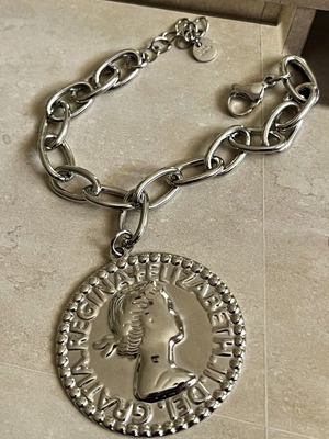 Bracelet stainless steel with large charm, new, 22 cm