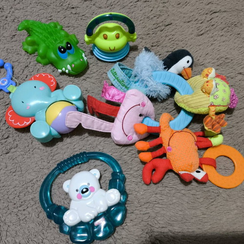 Teether and rattle set like new for babies 0+