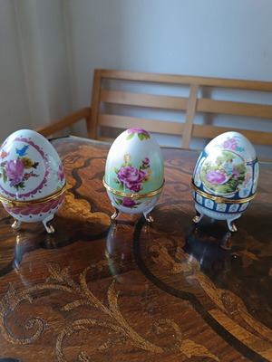 Limoges eggs new, set of 3 decorative